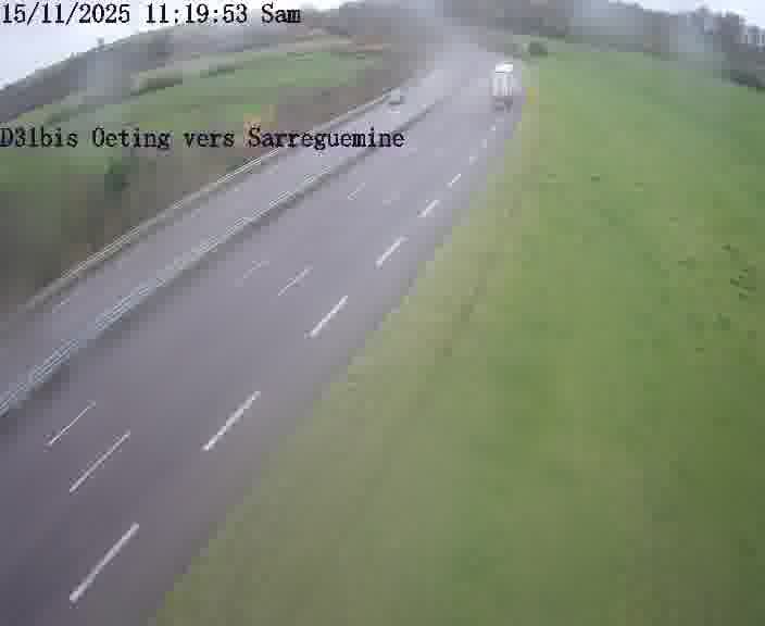 Webcam installée le long de D31bis (France) à Oeting, pointée vers Sarreguemines, utile pour suivre précisément les conditions de trafic.