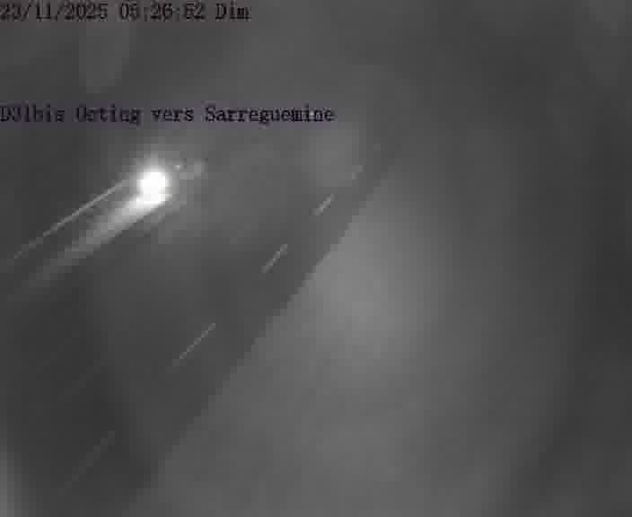 Webcam installée le long de D31bis (France) à Oeting, pointée vers Sarreguemines, utile pour suivre précisément les conditions de trafic.