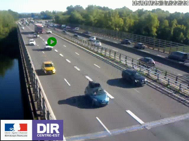 Caméra trafic à la jonction entre l'A46 (Rocade-est de Lyon) et l'A42 à hauteur de Vault-en-Velin en direction de Marseille