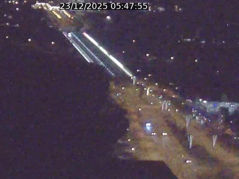 Webcam sur l'avenue John Fitzgerald Kennedy (N51) avec vue sur le Pont rouge (Pont Grande Duchesse Charlotte), l'arrêt Pfaffenthal et l'entrée du quartier Kirchberg