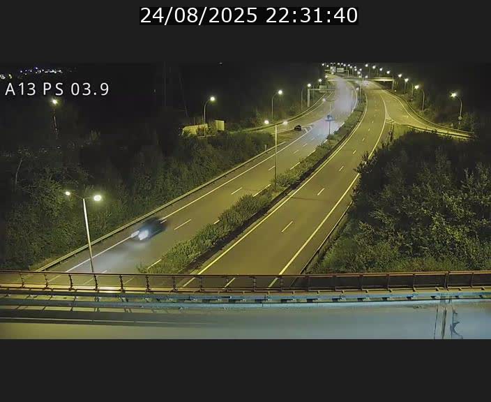 Traffic live webcam Luxembourg Differdange - A13 direction Esch-sur-Alzette - BK 3.9