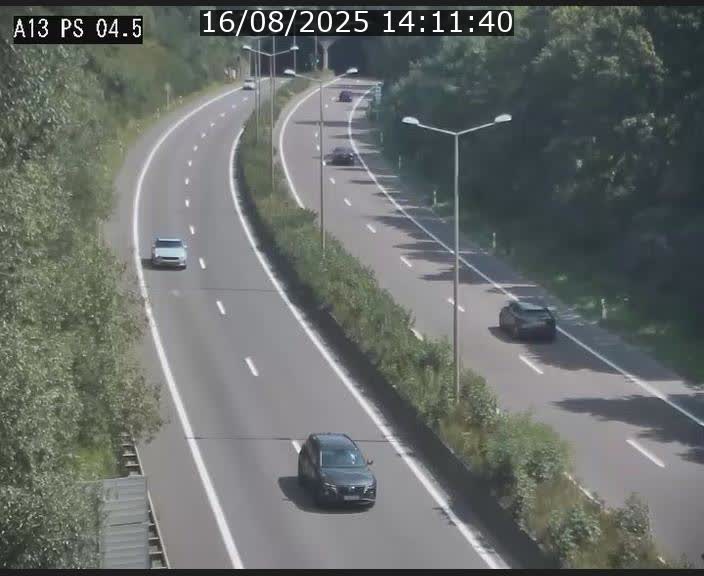 Traffic live webcam Luxembourg Differdange - A13 direction Esch-sur-Alzette - BK 4.5