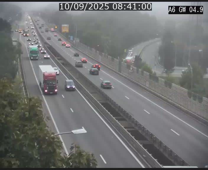 Traffic live webcam Luxembourg Croix de Cessange - A6 - BK 4.9 - direction Belgique