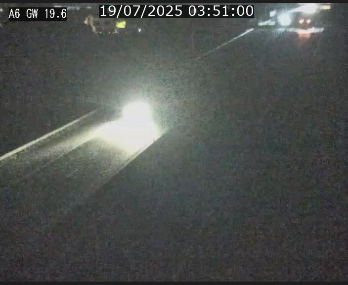 Traffic live webcam Luxembourg - Steinfort - A6 - BK 19.6 - direction Belgique