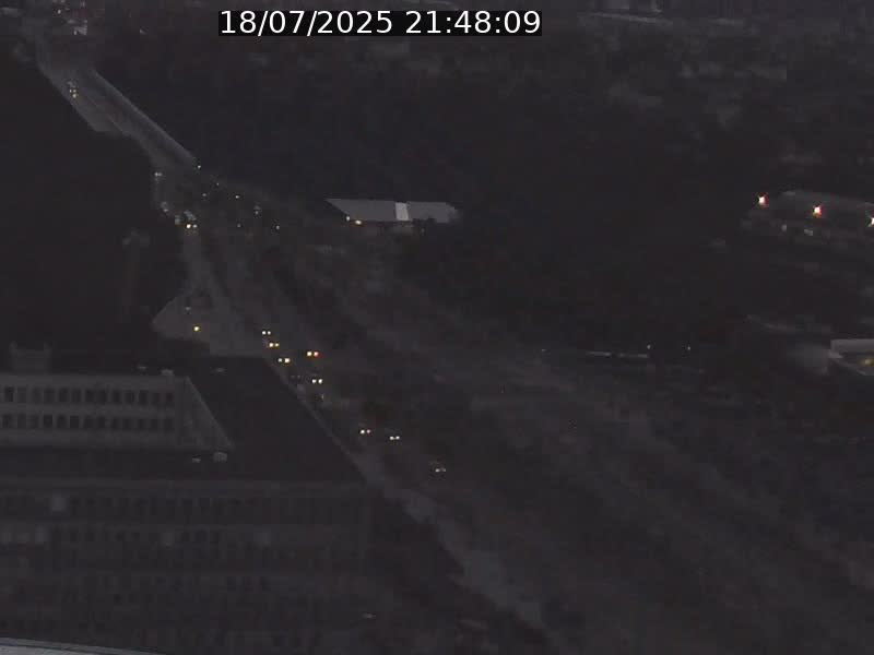 Webcam sur l'avenue John Fitzgerald Kennedy (N51) avec vue sur le Pont rouge (Pont Grande Duchesse Charlotte), l'arrêt Pfaffenthal et l'entrée du quartier Kirchberg
