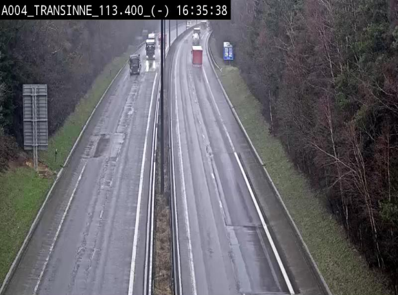 Caméra trafic E411 (A4) - Transinne direction Namur - BK 113.425