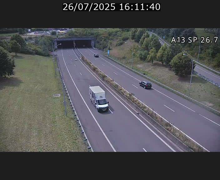 Traffic live webcam Luxembourg Frisange - A13 direction Luxembourg-ville - BK 26.7