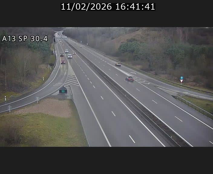 Traffic live webcam Luxembourg Altwies - A13 direction Luxembourg-ville - BK 30.4