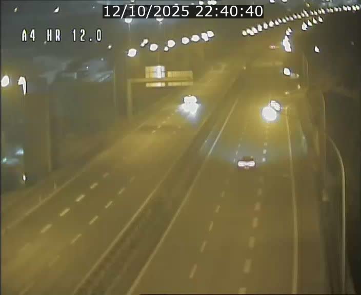 Traffic live webcam Luxembourg Jonction Foetz - A4 - BK 12.0 - direction Esch sur Alzette