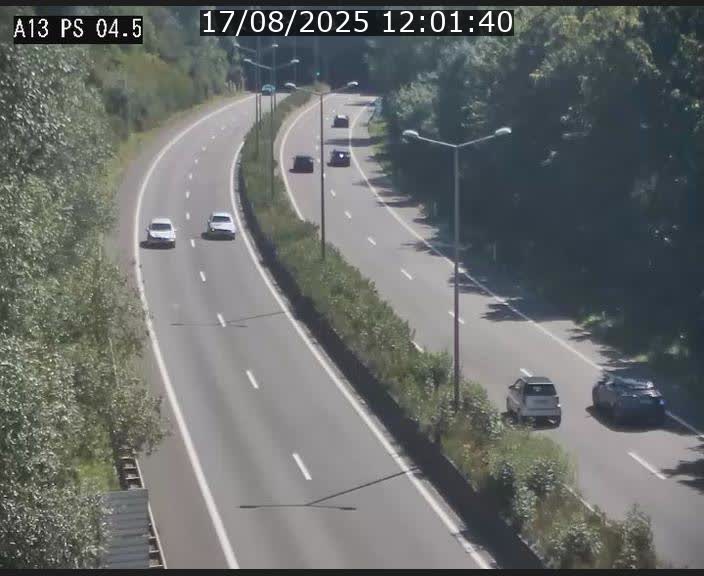 Traffic live webcam Luxembourg Differdange - A13 direction Esch-sur-Alzette - BK 4.5