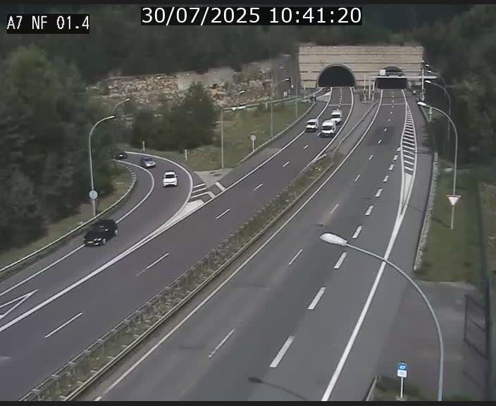 Caméra autoroute Luxembourg A7 - Echangeur Waldhaff - direction Tunnel Stafelter