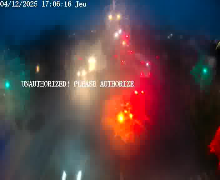 Webcam installée le long de D1 (France) à Ennery, pointée vers Metz, utile pour suivre précisément les conditions de trafic.