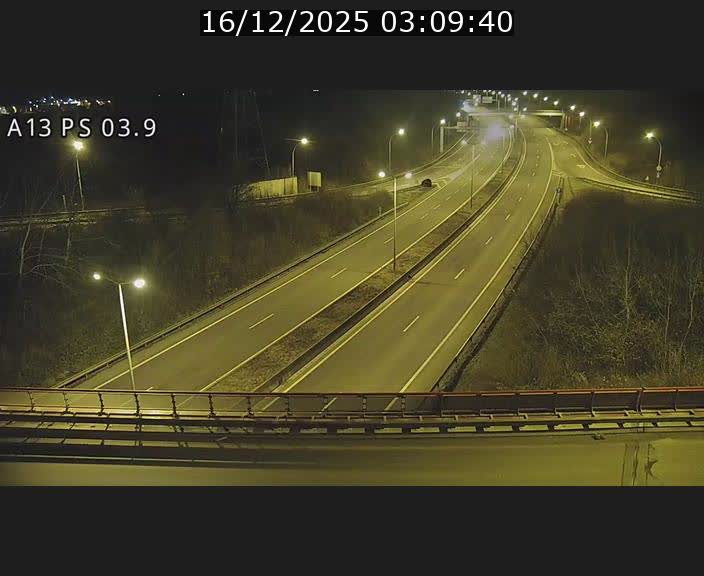 Traffic live webcam Luxembourg Differdange - A13 direction Esch-sur-Alzette - BK 3.9
