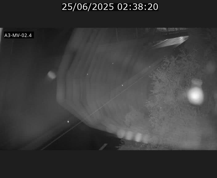 Webcam autoroute de la France (A3) au Luxembourg à Fentange, à proximité de la Croix de Gasperich. Vue orientée vers la Cloche d'Or