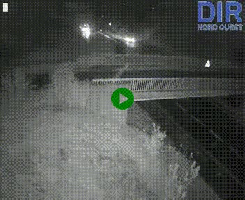 Webcam sur A84 à hauteur de Pont-Farcy, au niveau du pont autoroutier sur la Vire, au sud de Saint-Lô