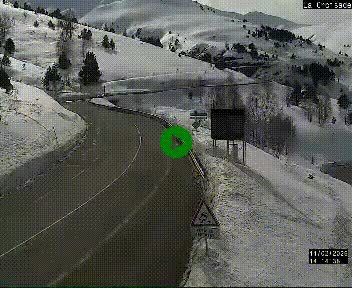 Webcam au carrefour de la croisade, à la jonction entre la N22 et la N320, avant le poste de douane franco-andorrane. Webcam à 1790 mètres d'altitude