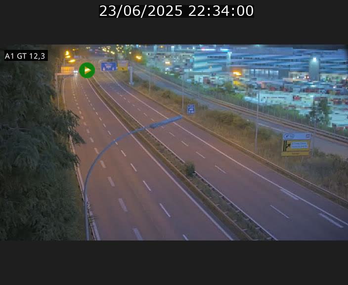 Traffic live webcam Luxembourg Senningerberg - A1 direction Allemagne - BK 12.3