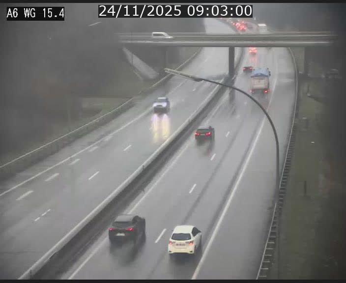 Traffic live webcam Luxembourg Capellen - A6 - BK 15.4 - direction Luxembourg/France/Allemagne