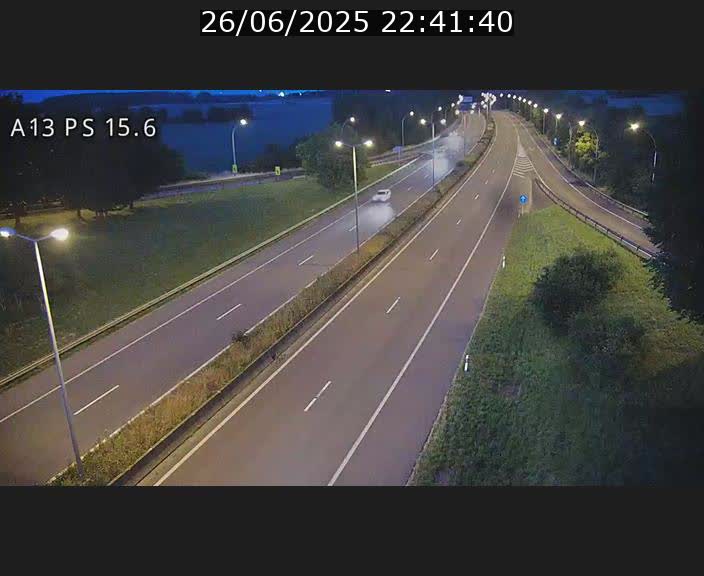 Traffic live webcam Luxembourg Kayl - A13 direction Dudelange - BK 15.6