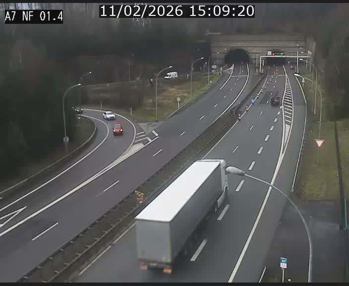 Caméra autoroute Luxembourg A7 - Echangeur Waldhaff - direction Tunnel Stafelter