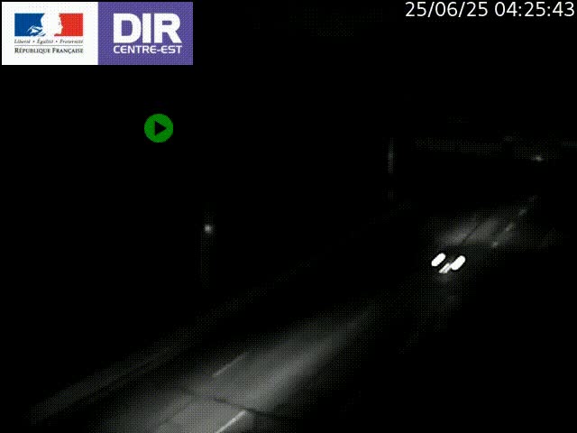 Caméra de circulation routière sur le boulevard périphérique Laurent Bonnevay de Lyon (D383) à hauteur de Bron, avant la jonction avec l'A43. Vue orientée vers l'échangeur