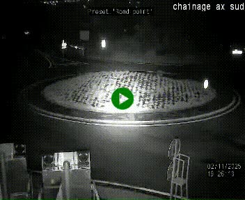 Webcam au nord d'Ax-les-Thermes au niveau de l'aire de chaînage de la N20. Vue orientée vers les Pyrénées, en direction de Pas de la Case