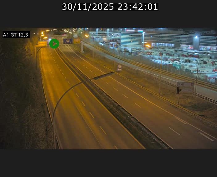 Traffic live webcam Luxembourg Senningerberg - A1 direction Allemagne - BK 12.3