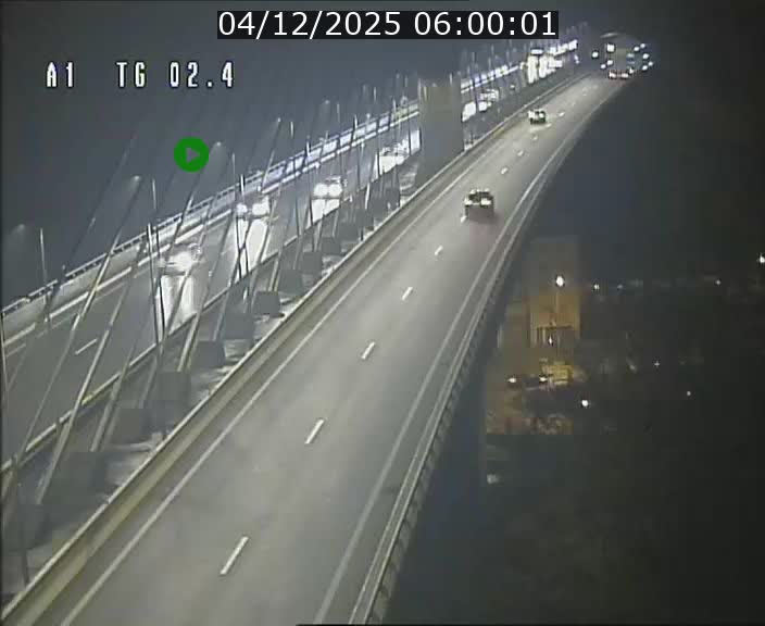 Traffic live webcam Luxembourg Sandweiler - A1 direction Luxembourg-ville - BK 2.4