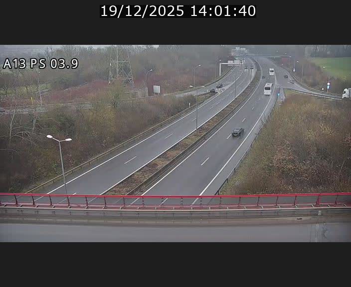 Traffic live webcam Luxembourg Differdange - A13 direction Esch-sur-Alzette - BK 3.9