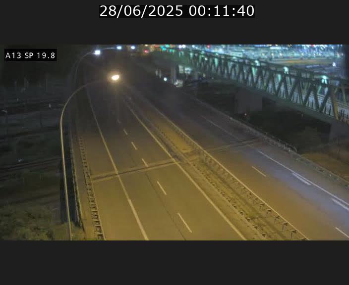 Traffic live webcam Luxembourg Croix de Bettembourg - A13 direction Esch-sur-Alzette - BK 19.8