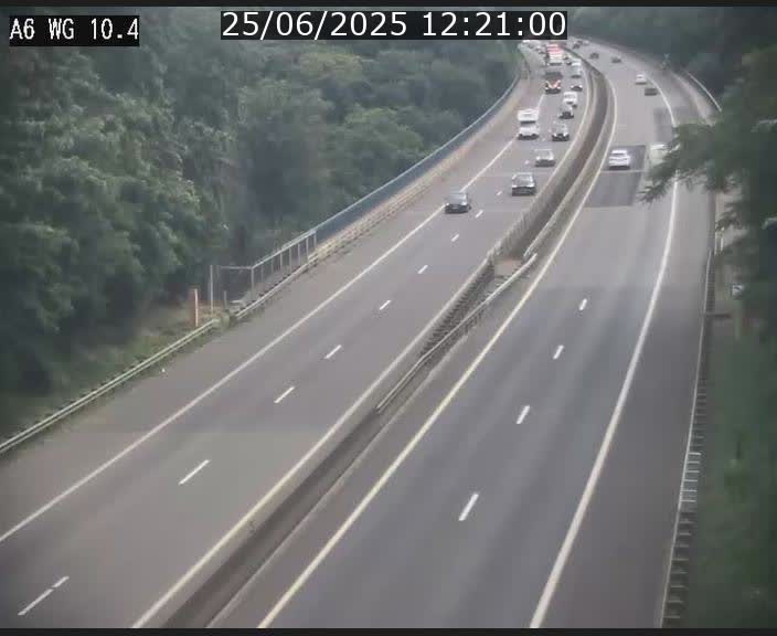 Traffic live webcam Luxembourg Mamer - A6 - BK 10.4 - direction Luxembourg/France/Allemagne