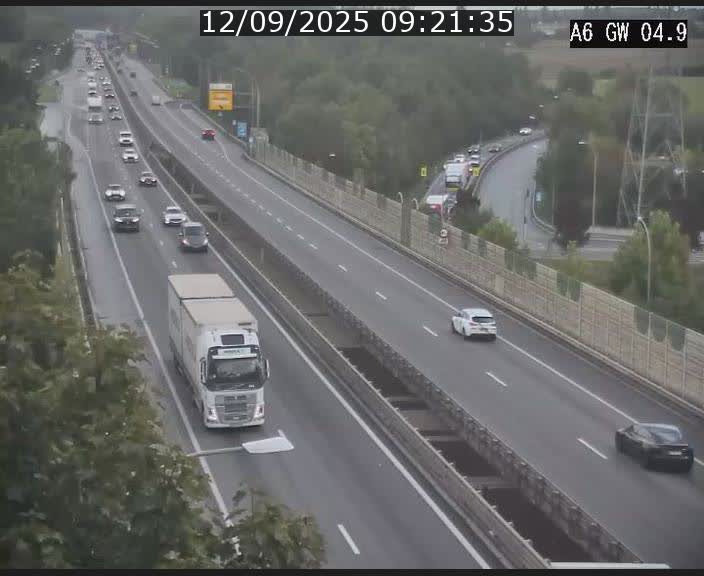 Traffic live webcam Luxembourg Croix de Cessange - A6 - BK 4.9 - direction Belgique