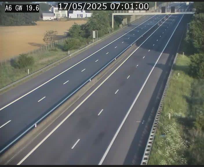 Traffic live webcam Luxembourg - Steinfort - A6 - BK 19.6 - direction Belgique