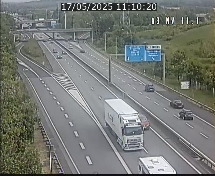 Traffic live webcam Luxembourg Croix de Bettembourg A3 - BK 11.1 - direction Luxembourg-ville