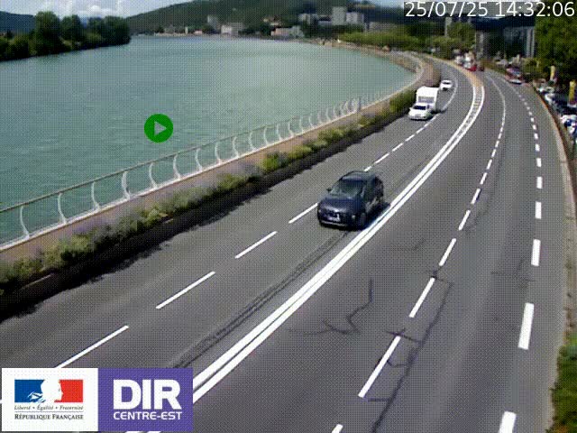 Webcam sur le quai Parjot à Vienne, aux Portes de Lyon, sur la Nationale 7, à la jonction avec le boulevard du Rhône-nord (D1407), caméra orientée vers Lyon