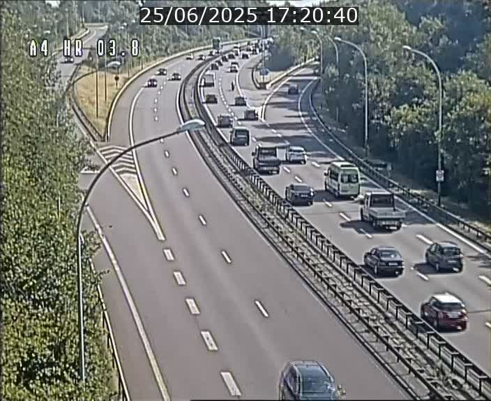 Webcam traffic A4 Luxembourg - BK 3.8 - Leudelange (direction Esch sur Alzette)
