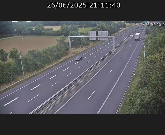 Traffic live webcam Luxembourg Croix de Bettembourg, rond-point d'Hellange - A13 direction Allemagne - BK 20.9