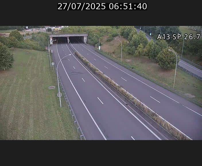 Traffic live webcam Luxembourg Frisange - A13 direction Luxembourg-ville - BK 26.7