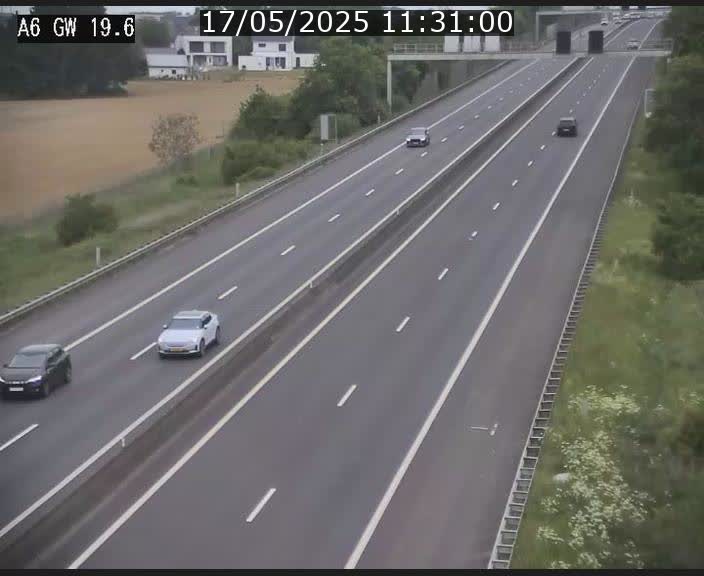 Traffic live webcam Luxembourg - Steinfort - A6 - BK 19.6 - direction Belgique