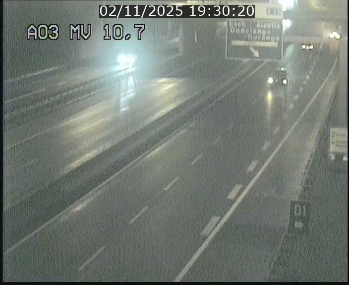 Traffic live webcam Luxembourg Croix de Bettembourg - A3 - BK 10.7 - direction France