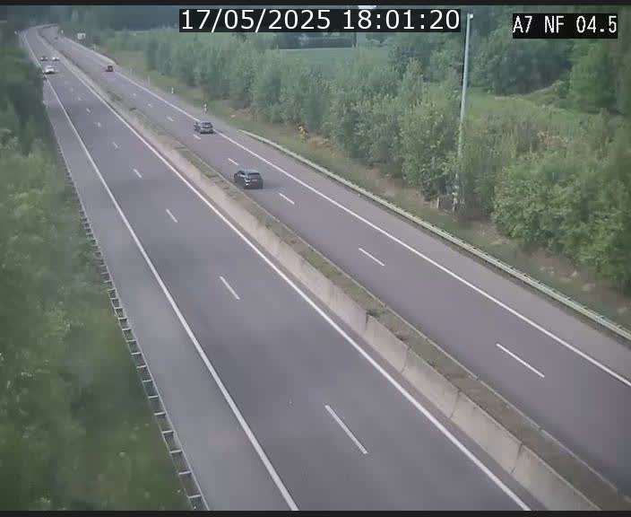 Caméra autoroute Luxembourg A7 - Passage à gibier Rëngelbour - direction Tunnel Grouft