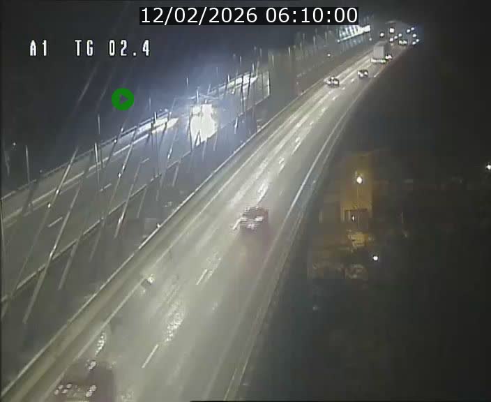 Traffic live webcam Luxembourg Sandweiler - A1 direction Luxembourg-ville - BK 2.4