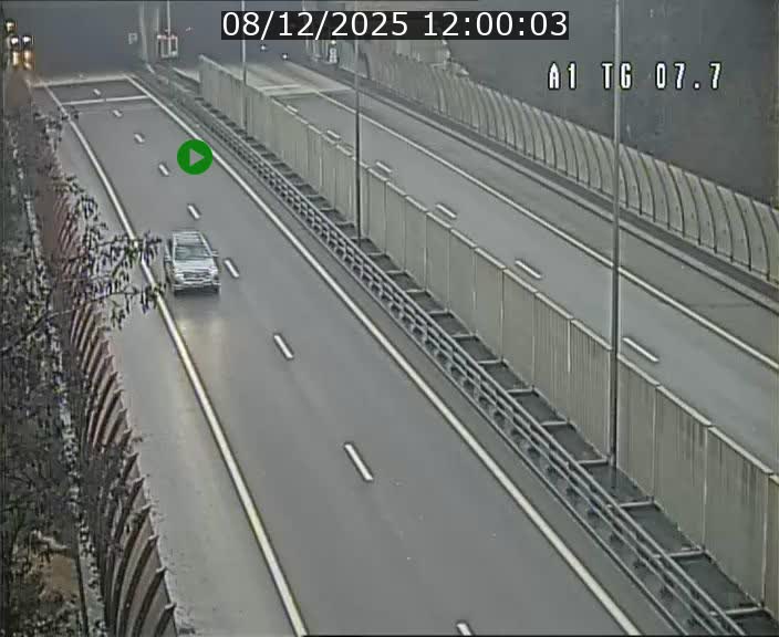 Traffic live webcam Luxembourg Kirchberg - A1 direction Luxembourg-ville - BK 7.7