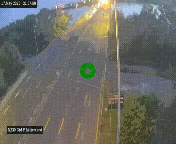 Webcam sur le périphérique de Bordeaux à l'est de la ville. Caméra située sur le Pont Mitterand sur la N230