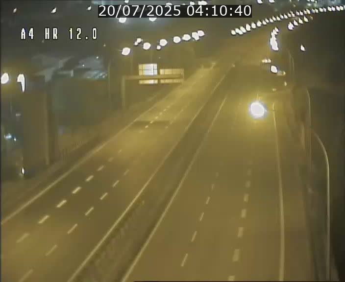 Traffic live webcam Luxembourg Jonction Foetz - A4 - BK 12.0 - direction Esch sur Alzette