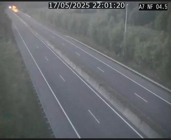 Caméra autoroute Luxembourg A7 - Passage à gibier Rëngelbour - direction Tunnel Grouft