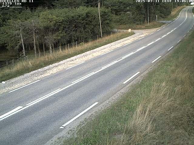 Webcam à 424 mètres d'altitude dans la Tranchée de Docelles dans les Vosges, à proximité d'Epinal sur la route de Gerardmer (D11)