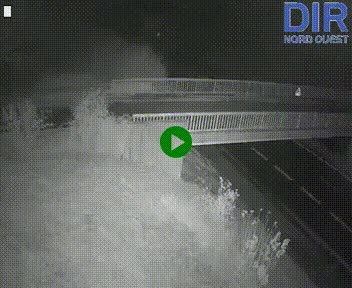 Webcam sur A84 à hauteur de Pont-Farcy, au niveau du pont autoroutier sur la Vire, au sud de Saint-Lô