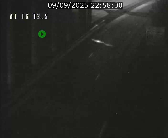 Traffic live webcam Luxembourg Senningen - A1 direction Luxembourg - BK 13.5