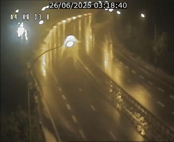 Webcam traffic A4 Luxembourg - BK 3.8 - Leudelange (direction Esch sur Alzette)